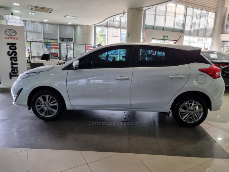 YARIS 1.5 XL PLUS CONNECT 16V FLEX 4P AUTOMÁTICO - 2021 - CAXIAS DO SUL