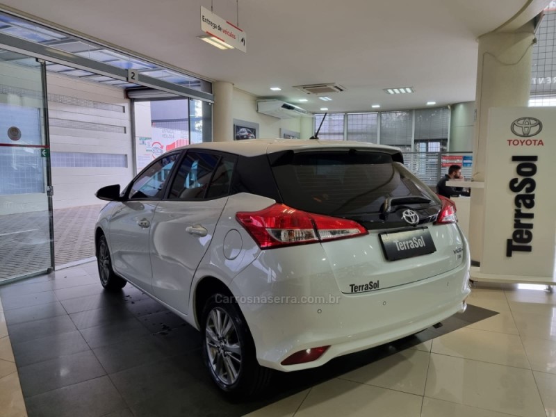 YARIS 1.5 XL PLUS CONNECT 16V FLEX 4P AUTOMÁTICO - 2021 - CAXIAS DO SUL