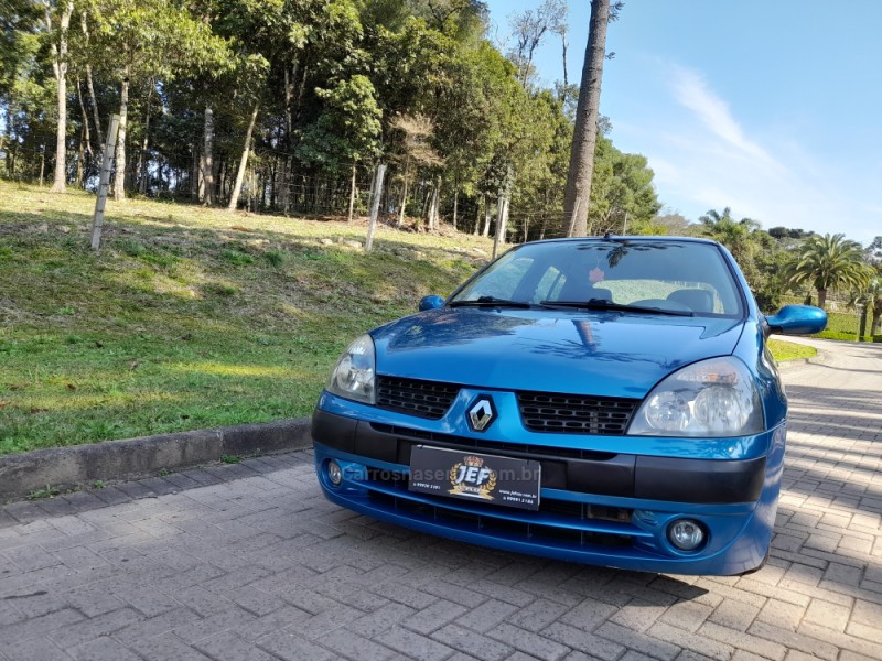 clio  2003 caxias do sul