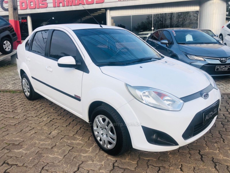 FIESTA 1.6 ROCAM SEDAN 8V FLEX 4P MANUAL
