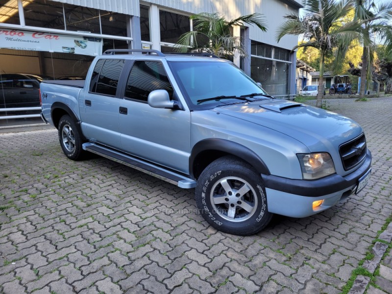 s10 2.8 4x4 cd 12v turbo intercooler diesel 4p manual 2006 nova prata