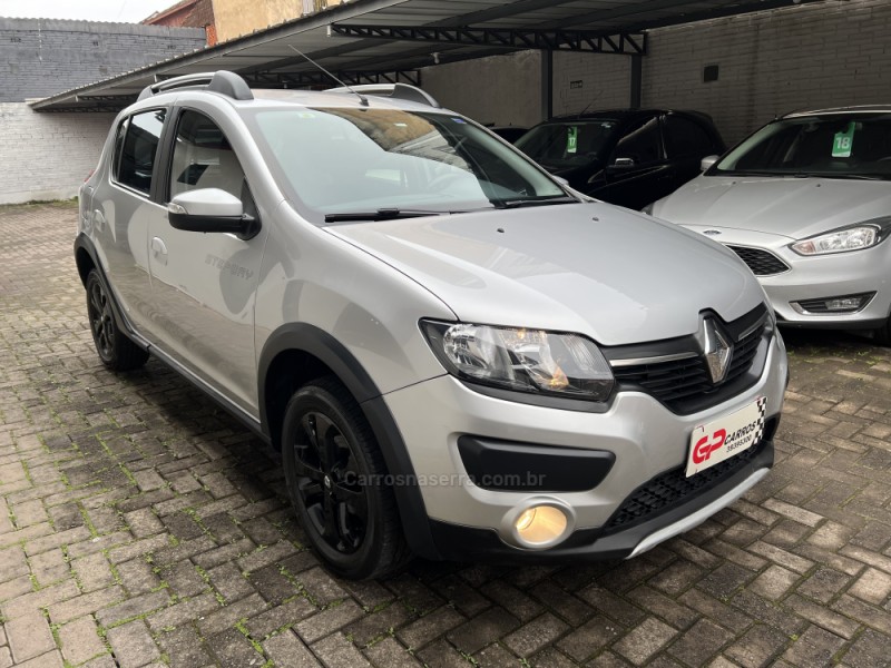 SANDERO 1.6 STEPWAY 8V FLEX 4P AUTOMATIZADO - 2016 - NOVO HAMBURGO