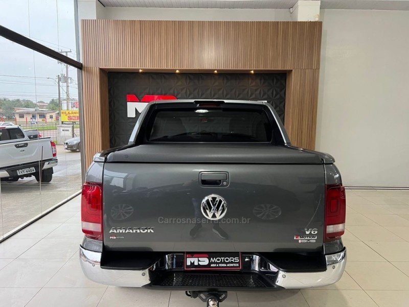 AMAROK 3.0 V6 EXTREME CD DIESEL 4X4 AT 4P AUTOMÁTICO - 2019 - NOVO HAMBURGO