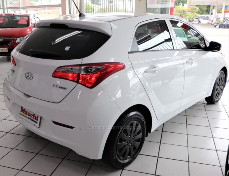 HB20 1.6 COMFORT 16V FLEX 4P MANUAL - 2014 - CAXIAS DO SUL