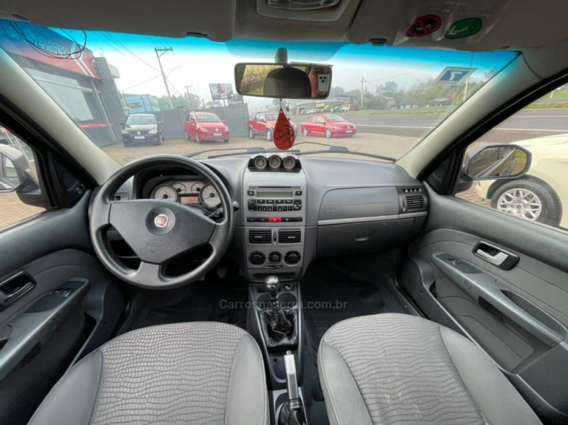 PALIO 1.8 MPI ADVENTURE WEEKEND 16V FLEX 4P MANUAL - 2012 - PAROBé