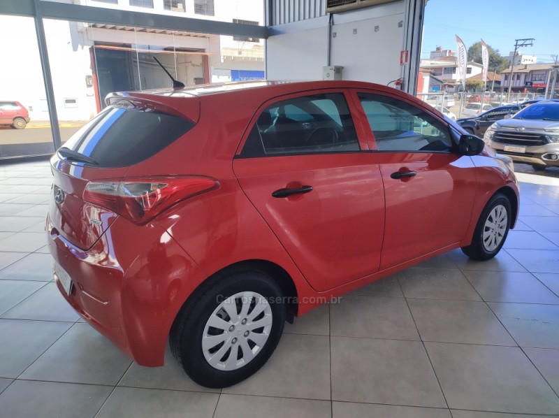 HB20 1.0 COMFORT PLUS 12V FLEX 4P MANUAL - 2014 - TAPEJARA