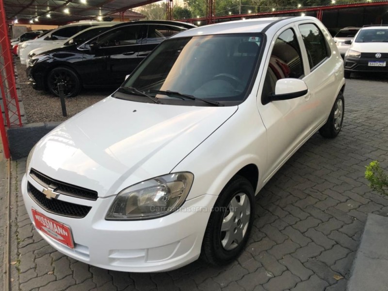 CELTA 1.0 MPFI LT 8V FLEX 4P MANUAL - 2013 - TRêS COROAS