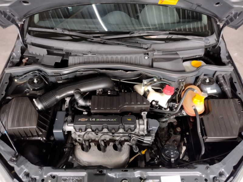 CORSA 1.4 MPFI PREMIUM SEDAN 8V FLEX 4P MANUAL - 2010 - CAXIAS DO SUL