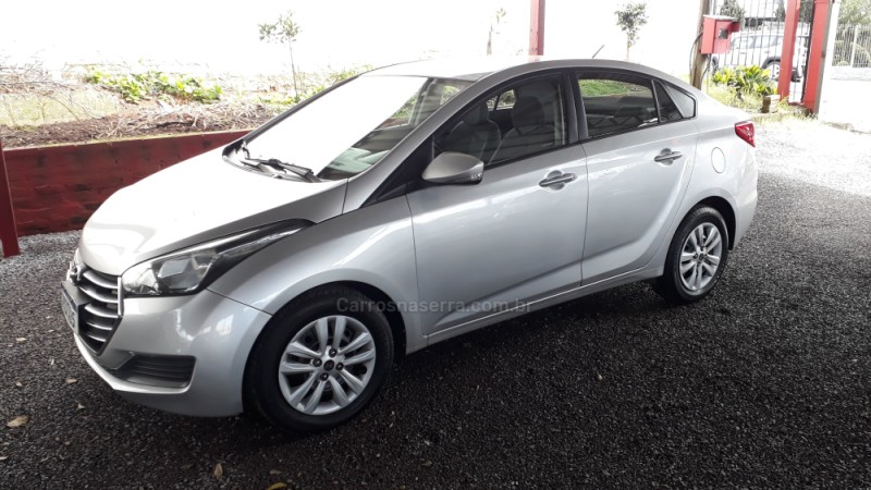 HB20S 1.0 COMFORT PLUS 12V FLEX 4P MANUAL - 2016 - CAXIAS DO SUL