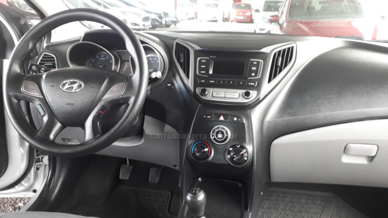 HB20S 1.0 COMFORT PLUS 12V FLEX 4P MANUAL - 2016 - CAXIAS DO SUL