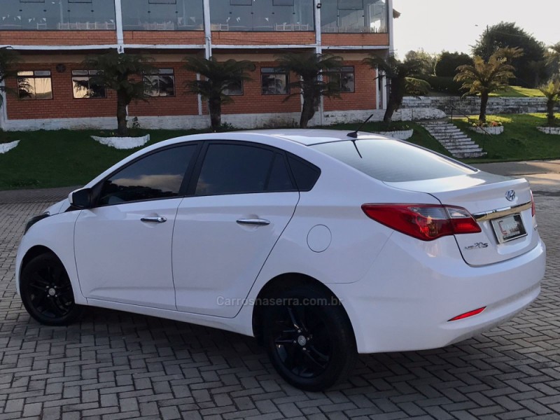 HB20S 1.6 COMFORT PLUS 16V FLEX 4P MANUAL - 2014 - CANELA