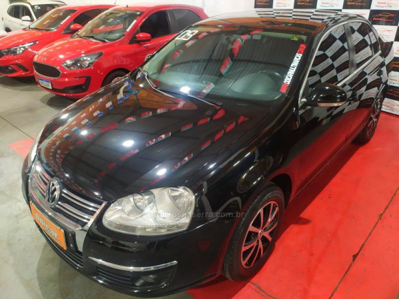 JETTA 2.5 I 20V 170CV GASOLINA 4P TIPTRONIC - 2009 - CAXIAS DO SUL