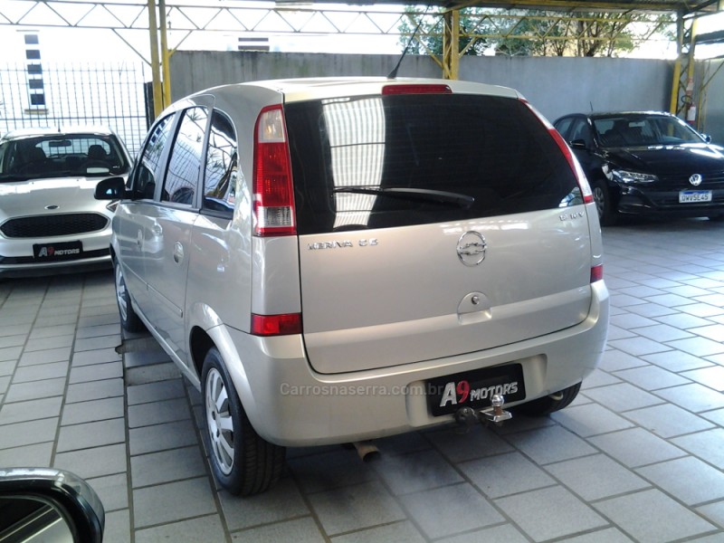 MERIVA 1.8 MPFI CD 16V GASOLINA 4P MANUAL - 2004 - NOVO HAMBURGO