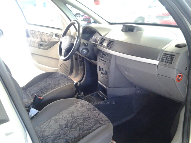 MERIVA 1.8 MPFI CD 16V GASOLINA 4P MANUAL - 2004 - NOVO HAMBURGO
