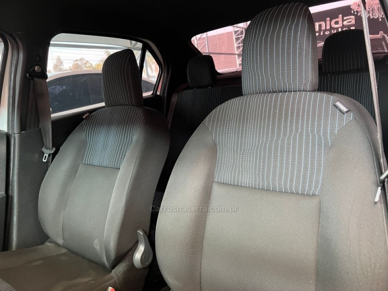 LOGAN 1.0 LIFE 12V FLEX 4P MANUAL - 2021 - IGREJINHA