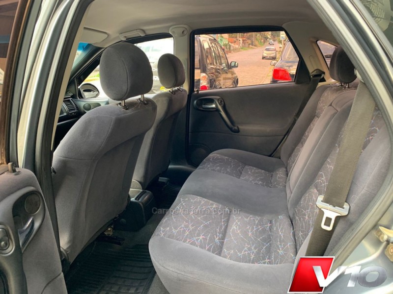 VECTRA 2.2 MPFI GL 8V GASOLINA 4P MANUAL - 2000 - CAXIAS DO SUL
