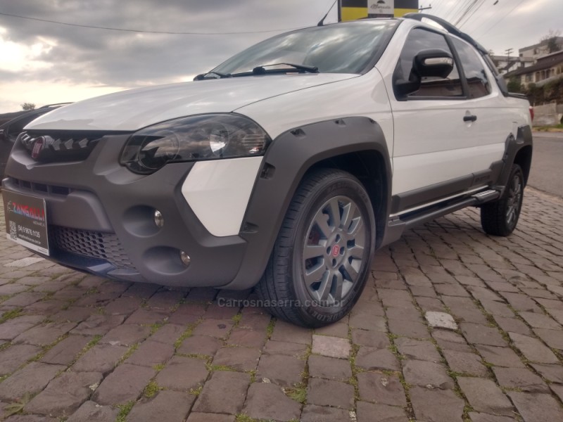STRADA 1.8 MPI ADVENTURE CD 16V FLEX 3P MANUAL - 2015 - FARROUPILHA