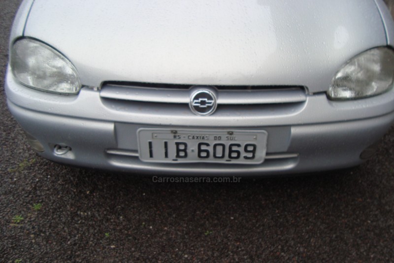 CORSA 1.6 MPFI GLS SEDAN 16V GASOLINA 4P MANUAL - 1999 - CAXIAS DO SUL