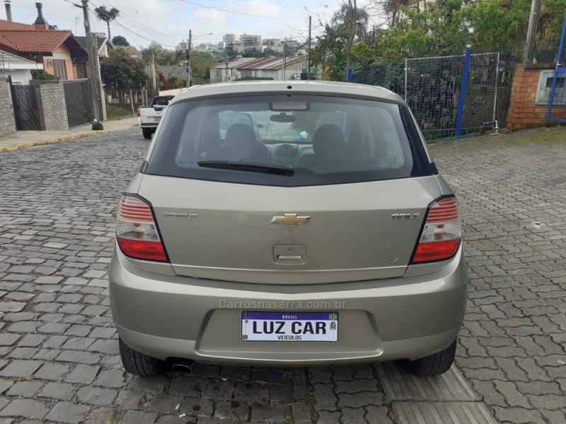 AGILE 1.4 MPFI LT 8V FLEX 4P MANUAL - 2011 - BENTO GONçALVES