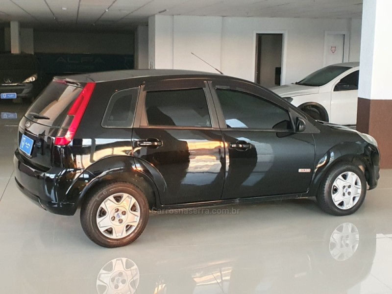 FIESTA 1.6 MPI CLASS 8V GASOLINA 4P MANUAL - 2013 - CAXIAS DO SUL