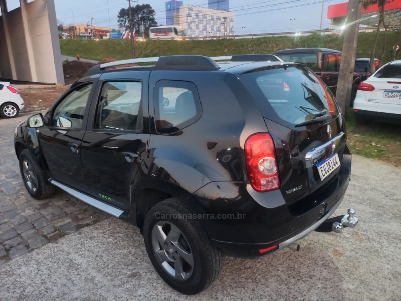 DUSTER 1.6 4X2 16V FLEX 4P MANUAL - 2013 - FARROUPILHA