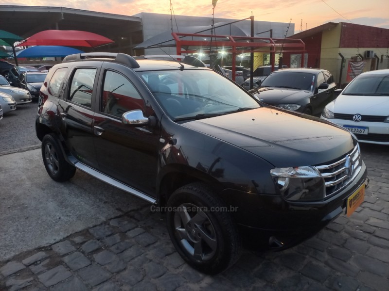 DUSTER 1.6 4X2 16V FLEX 4P MANUAL - 2013 - FARROUPILHA