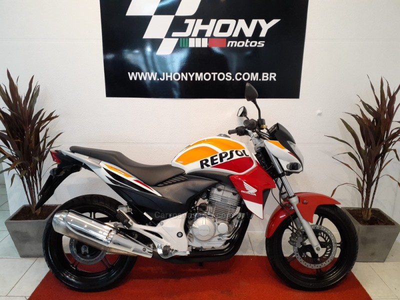 cb 300r  2014 caxias do sul