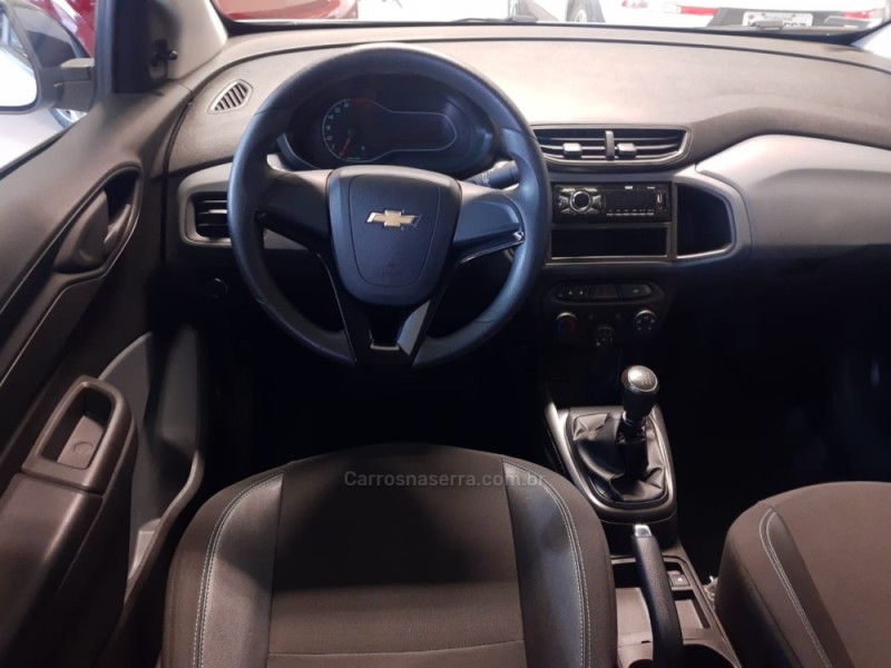 ONIX 1.0 JOY BLACK 8V FLEX 4P MANUAL - 2021 - CAXIAS DO SUL
