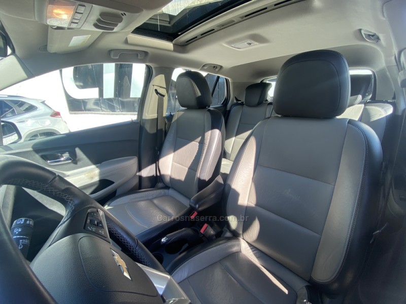TRACKER 1.8 MPFI LTZ 4X2 16V FLEX 4P AUTOMÁTICO - 2015 - SANTA CRUZ DO SUL