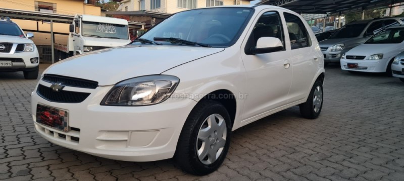 CELTA 1.0 MPFI LT 8V FLEX 4P MANUAL