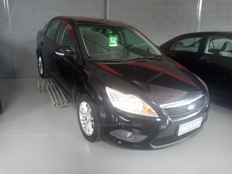 FOCUS 2.0 GLX SEDAN 16V GASOLINA 4P AUTOMÁTICO - 2012 - NOVO HAMBURGO