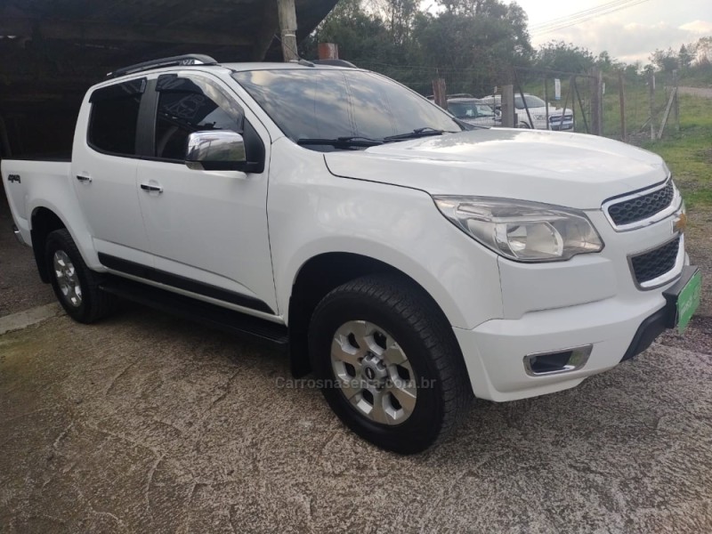 S10 2.8 LTZ 4X4 CD TURBO DIESEL 4P AUTOMÁTICO - 2016 - CAXIAS DO SUL