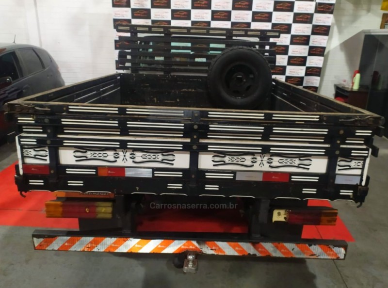 D20 4.0 CUSTOM S CS 8V DIESEL 2P MANUAL - 1992 - CAXIAS DO SUL