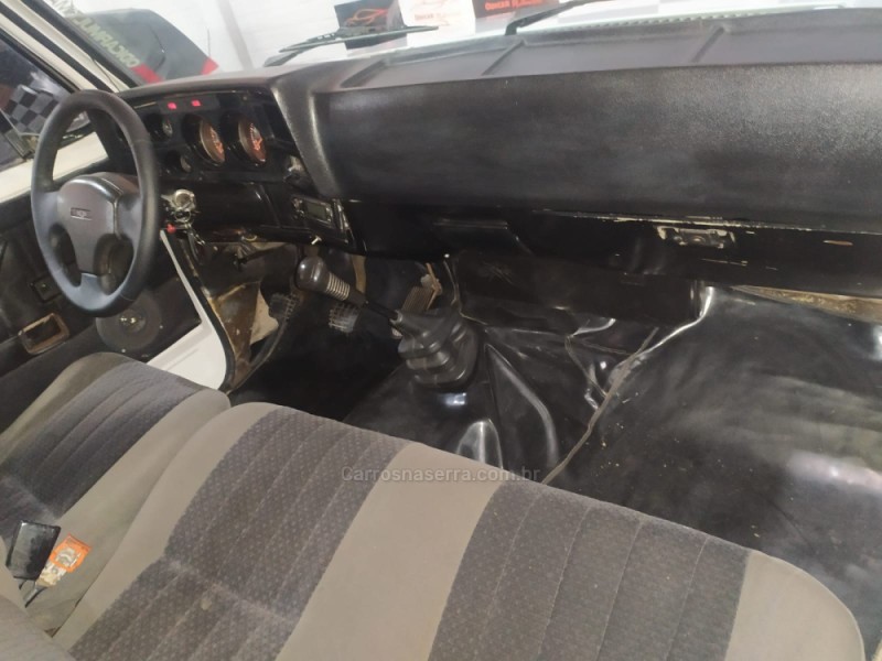 D20 4.0 CUSTOM S CS 8V DIESEL 2P MANUAL - 1992 - CAXIAS DO SUL