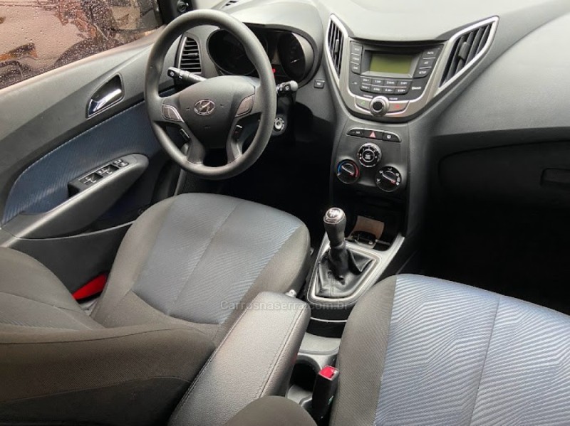 HB20 1.6 COMFORT PLUS 16V FLEX 4P MANUAL - 2015 - CANELA