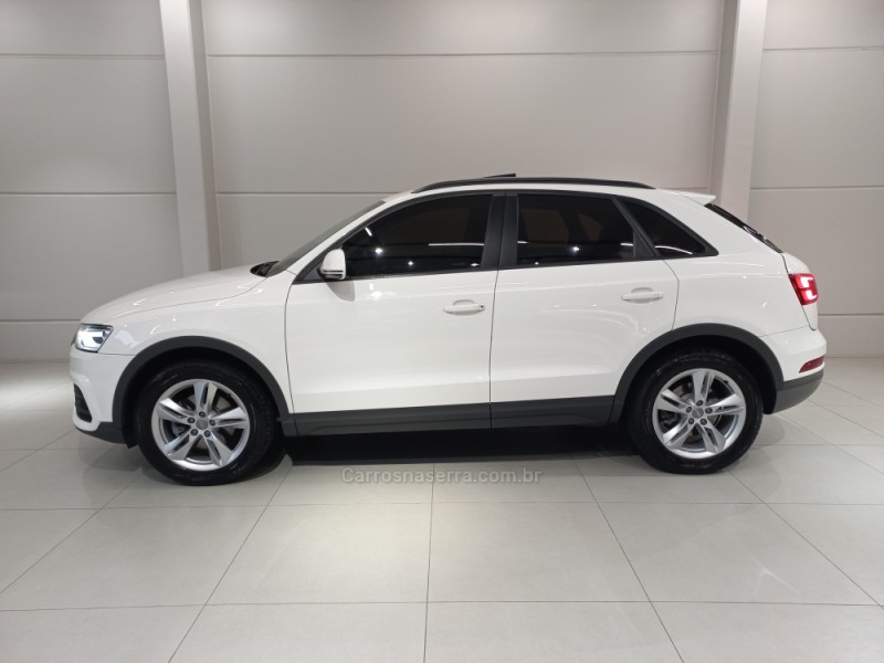 Q3 1.4 TFSI AMBIENTE GASOLINA 4P S TRONIC - 2017 - FLORES DA CUNHA