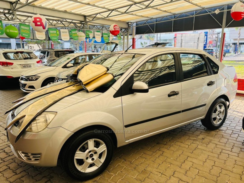 FIESTA 1.6 MPI 8V GASOLINA 4P MANUAL - 2006 - DOIS IRMãOS