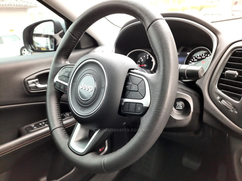 COMPASS 2.0 LIMITED TD350 TURBO DIESEL 4X4 4P AUTOMÁTICO - 2019 - LAJEADO