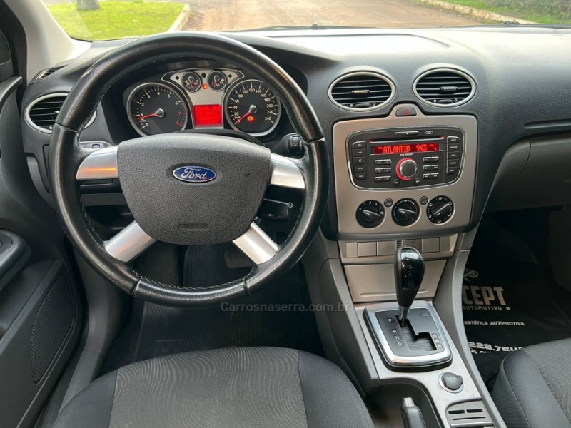 FOCUS 2.0 S SEDAN 16V FLEX 4P AUTOMÁTICO - 2011 - CAMPO BOM