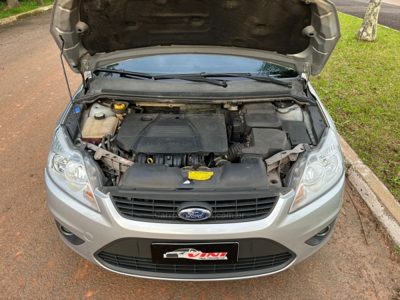 FOCUS 2.0 S SEDAN 16V FLEX 4P AUTOMÁTICO - 2011 - CAMPO BOM