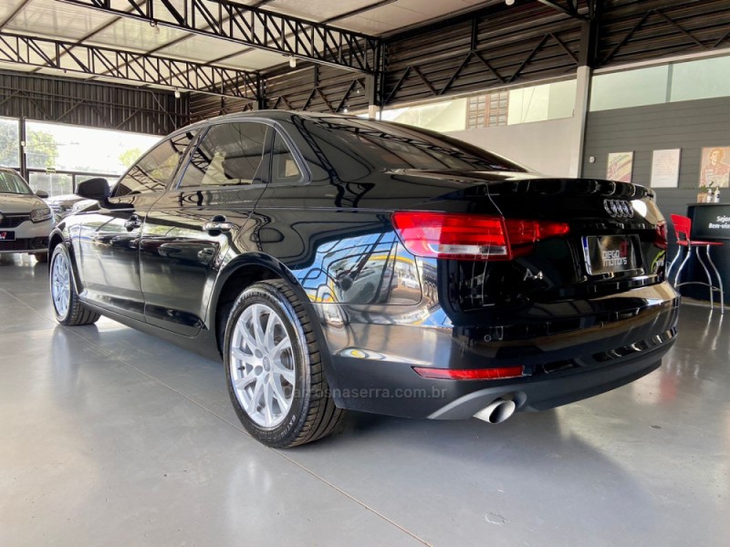 A4 2.0 TFSI 20V 200CV GASOLINA 4P MULTITRONIC - 2018 - GIRUá