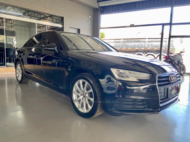 A4 2.0 TFSI 20V 200CV GASOLINA 4P MULTITRONIC - 2018 - GIRUá
