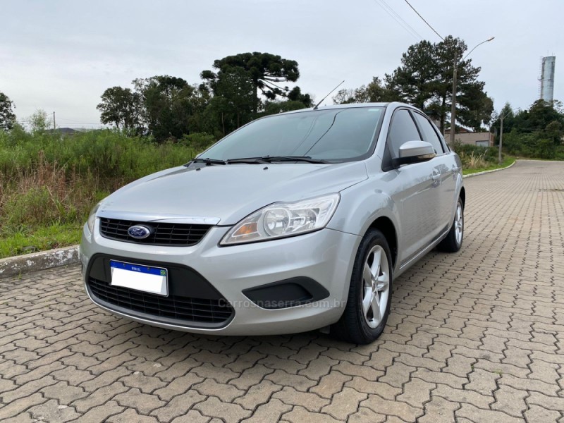 focus 2.0 glx sedan 16v gasolina 4p manual 2009 farroupilha