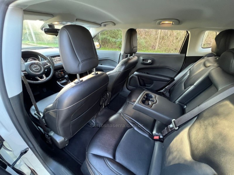 COMPASS 2.0 16V FLEX SPORT AUTOMÁTICO - 2020 - CAMPO BOM