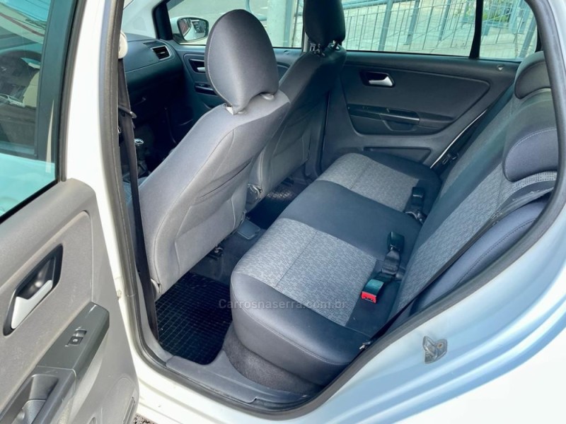 FOX 1.6 MI ITREND 8V FLEX 4P MANUAL - 2013 - BOM RETIRO DO SUL
