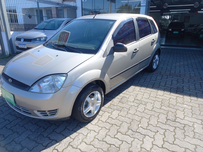 FIESTA 1.6 MPI 8V GASOLINA 4P MANUAL - 2007 - CAXIAS DO SUL