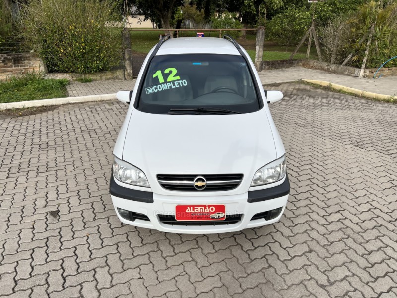 zafira 2.0 mpfi expression 8v flex 4p automatico 2012 nova hartz