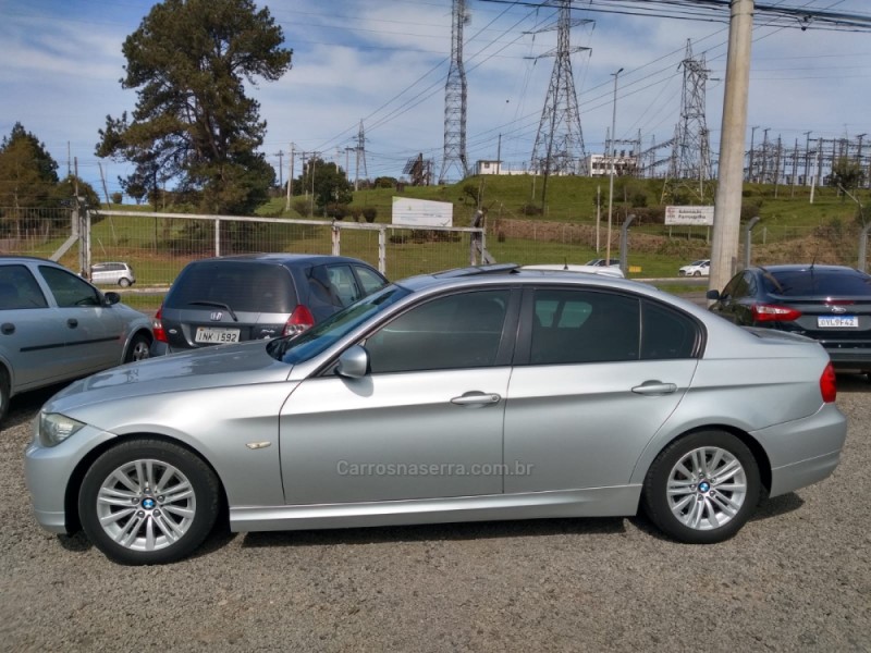 320I  - 2010 - FARROUPILHA