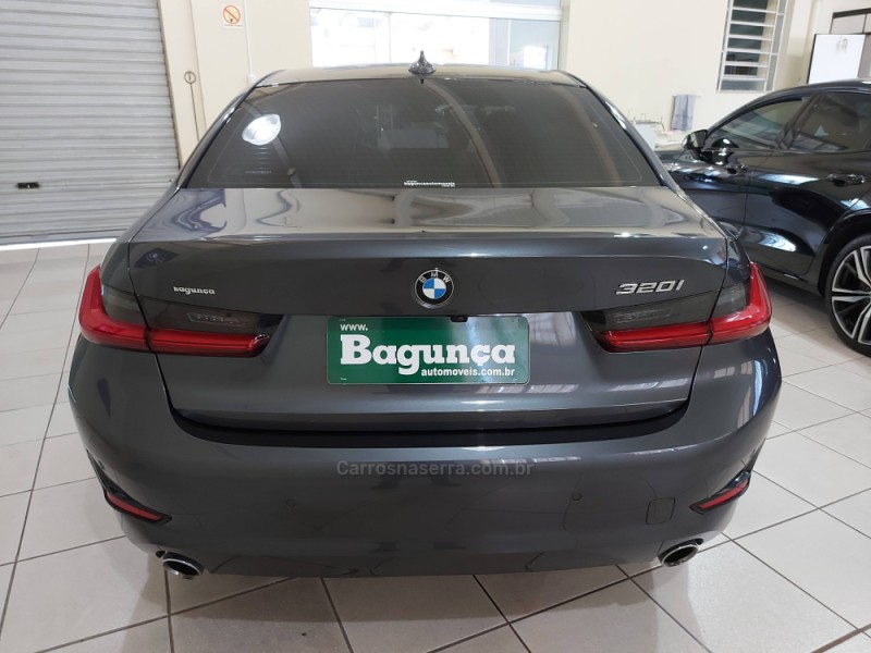 320I 2.0 16V TURBO ACTIVE FLEX 4P AUTOMÁTICO - 2021 - NOVO HAMBURGO