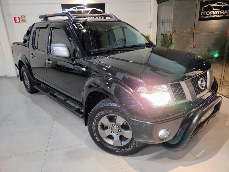 frontier 2.5 le attack 4x4 cd turbo eletronic diesel 4p automatico 2013 caxias do sul